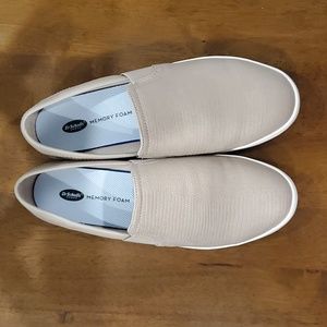 Dr Scholl's Madison slip on sneaker 9.5